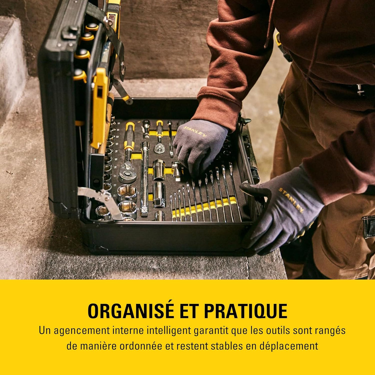 STANLEY Maintenance Case 142 Pieces - Pliers and Cutters, Adjustable Wrench, Level, Measuring, Screwdriver, Hacksaw, Cutter, Hammer, Tools for Tightening-Screwing STMT98109-1